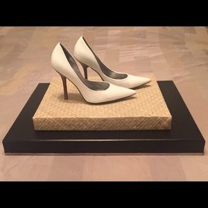 Guess White Leather Wood Heel Stilettos