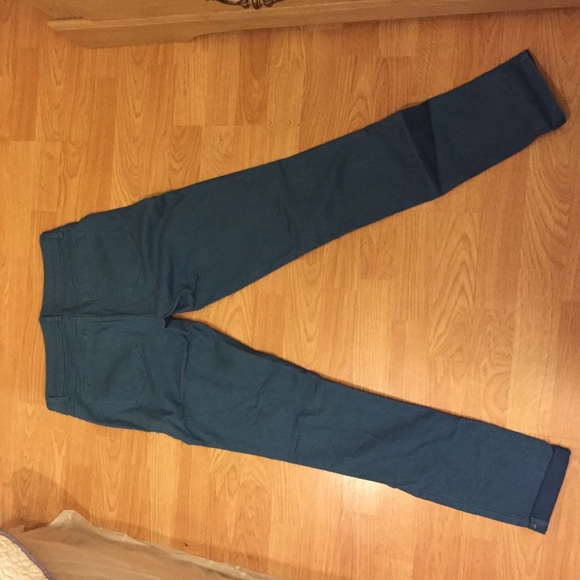 Jeans - Picture 2 of 4