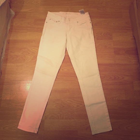 White Jeans
