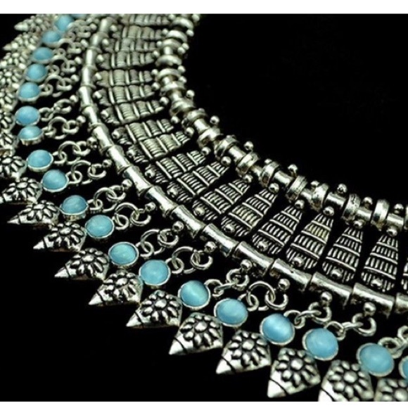 Statement necklace - Picture 2 of 4
