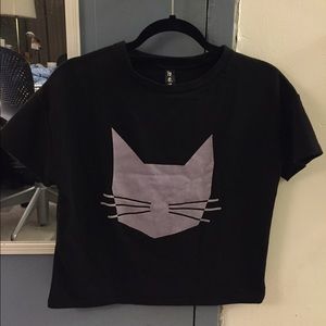 Cute graphic crop top with cat design