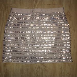 NWOT AEO Gold Sequin Mini Skirt