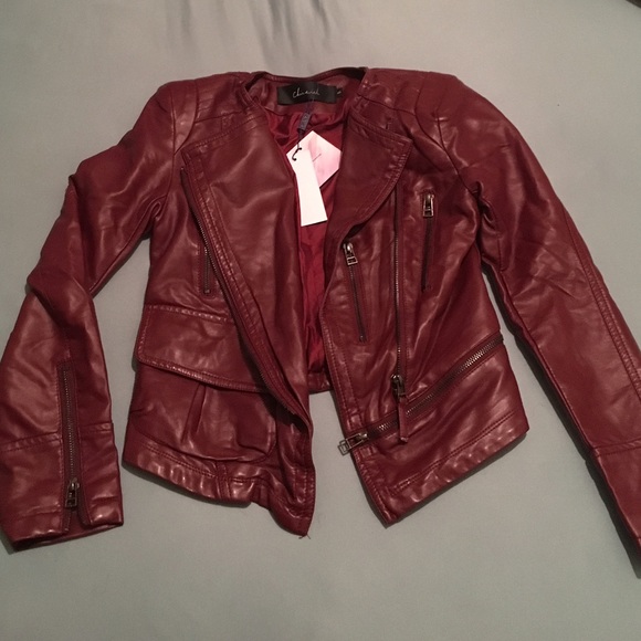 Gorgeous maroon faux leather jacket!
