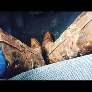 Meet your Posher, Sam