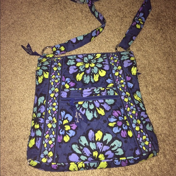 Vera Bradley crossbody purse