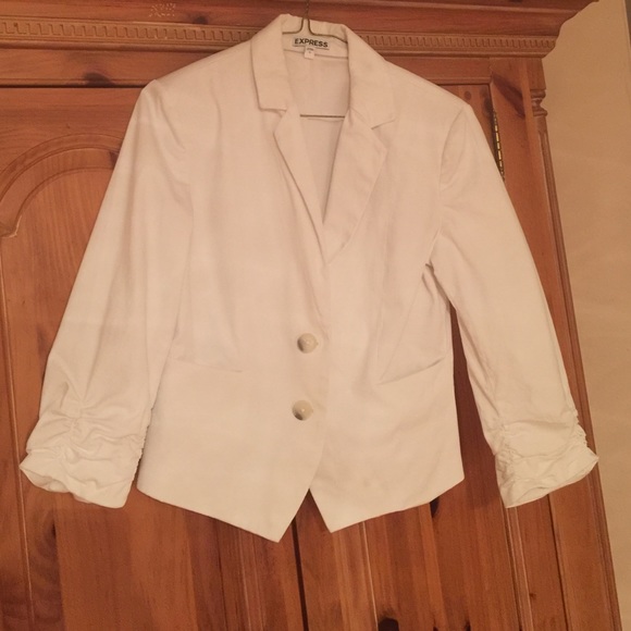White Express Blazer 3/4 ruched sleeves