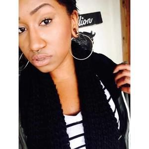 Meet your Posher, Sydney