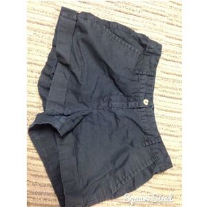 Black f21 shorts