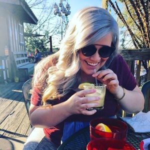 Meet your Posher, Bailey