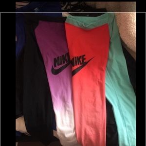 Nike Legging！Listed price is for 2 of them.!