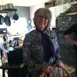 Meet your Posher, Peggy