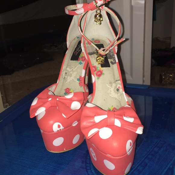 Iron Fist Lamby Super Platform Pump in Coral