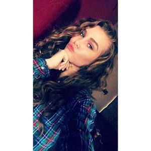 Meet your Posher, Brianna