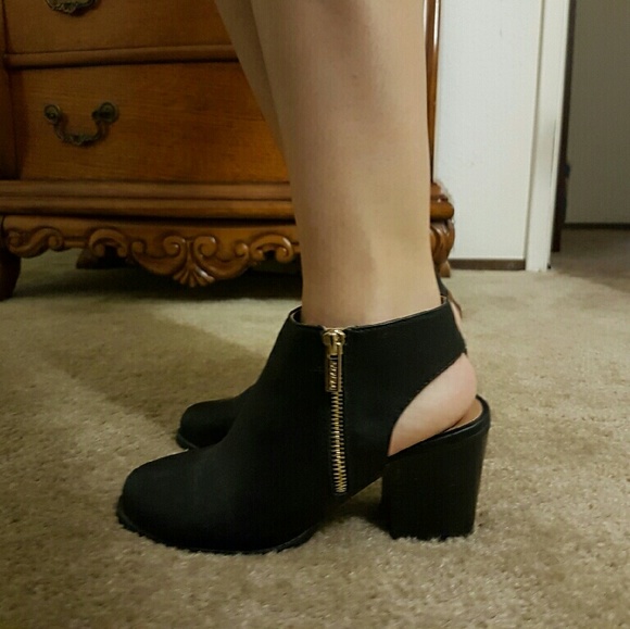 Black booties - Picture 4 of 4