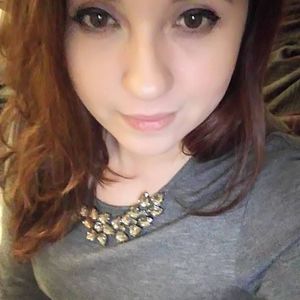 Meet your Posher, Adriana