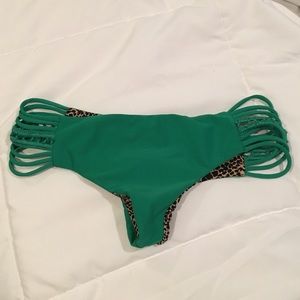 ACACIA Pikake bottoms in Luau - Size S