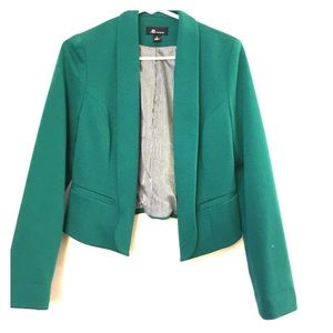 Cropped blazer