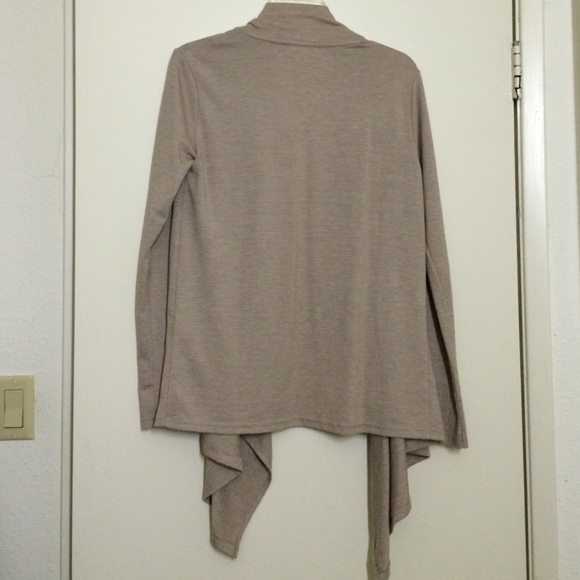 Cardigan - Picture 4 of 4