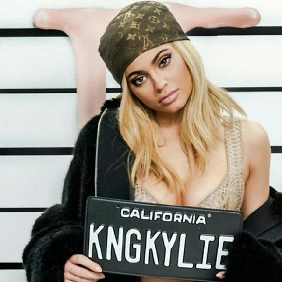 Kylie LIp Kit Lip Gloss