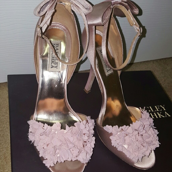 Badgley Mischka Heels