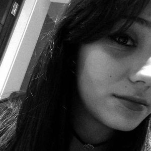 Meet your Posher, Mayra