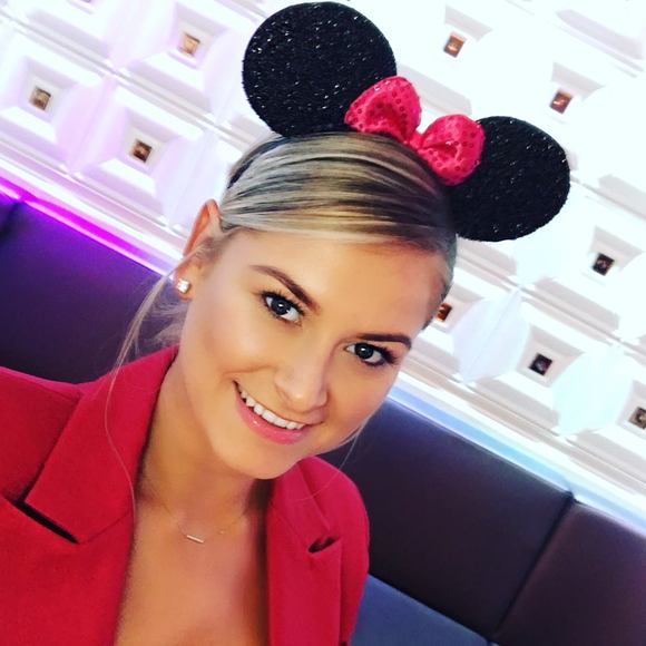 Meet your Posher, Kristyna - Picture 1 of 1