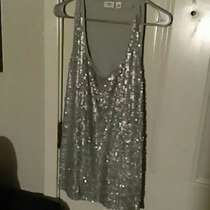 SILVER SLEEVELESS SEQUIN BLOUSE