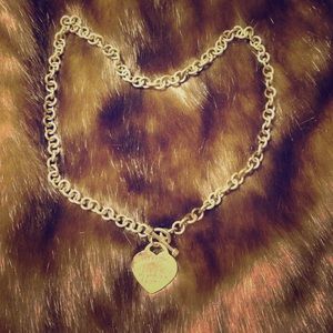 Non Authentic Tiffany necklace