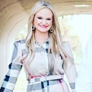 Meet your Posher, Stephanie