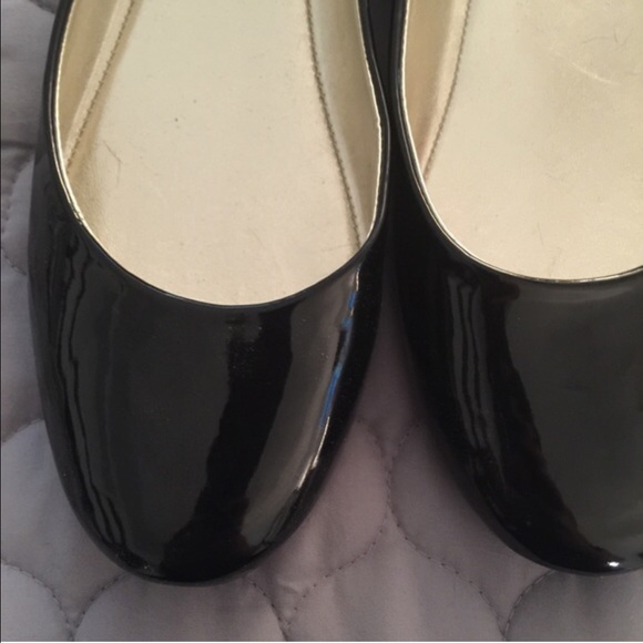 Black shiny flats size 8