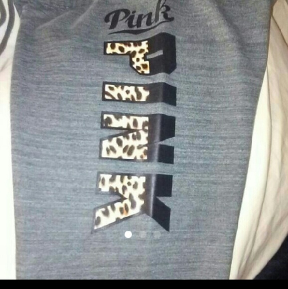 Vs htf set NWOT - Picture 2 of 2