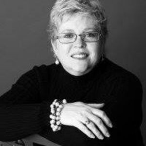 Meet your Posher, Stefanie