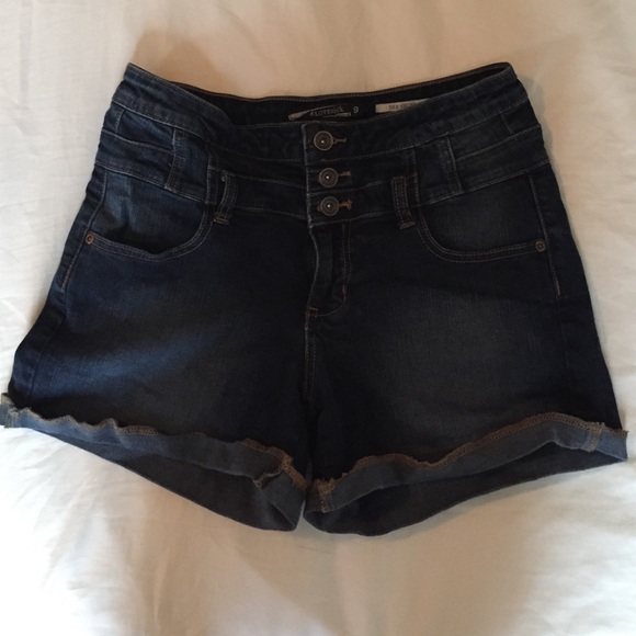 🚫SOLD🚫High waist Denim Shorts