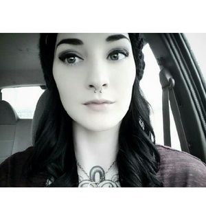 Meet your Posher, As