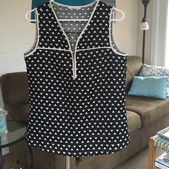 41 Hawthorn blouse -M - black & white - stitch fix