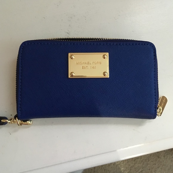 MK Wallet/Wristlet