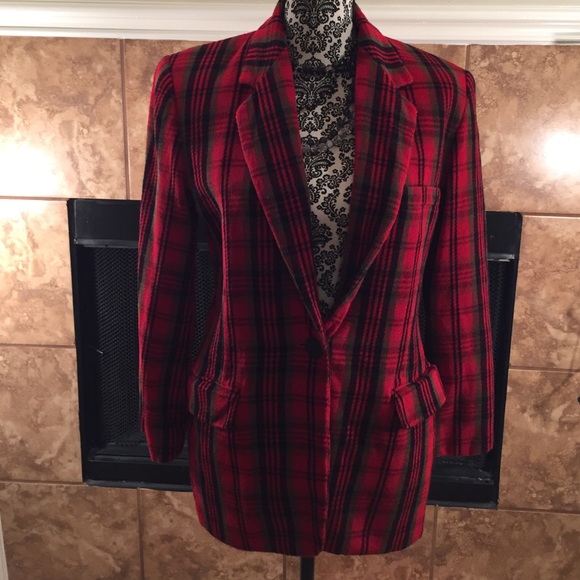 Ellen Tracy Jackets & Blazers - ELLEN TRACY VINTAGE PLAID