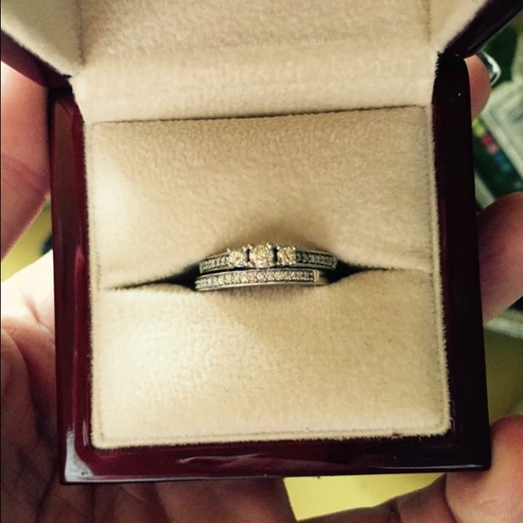 Jewelry - Engagement ring