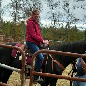 Meet your Posher, Lisa