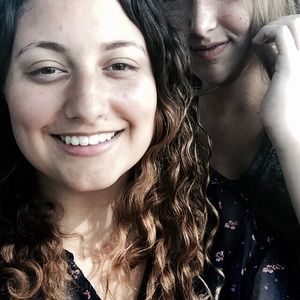 Meet your Posher, Ida