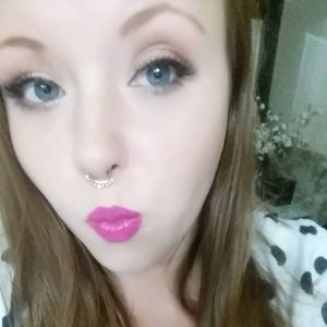 Meet your Posher, Mikaela