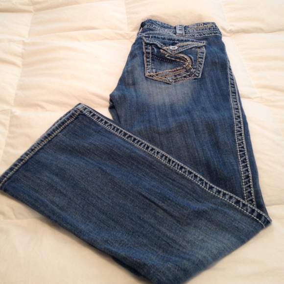 Silver suki surplus 30/32 distressed bootcut