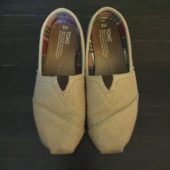 Burlap TOMS