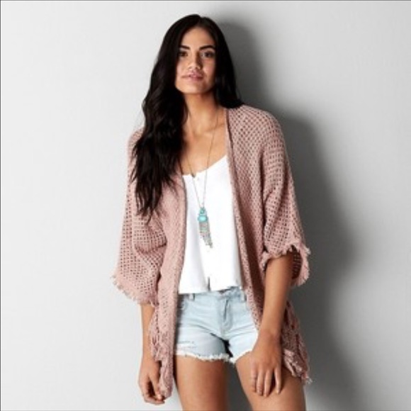 🎀hold🎀 American Eagle Cardigan