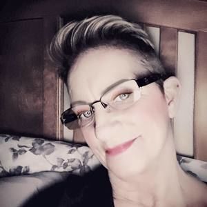 Meet your Posher, Linda