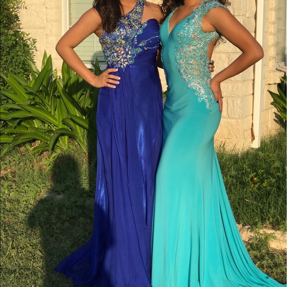 Prom/ pageant dress Tony Bowls - Picture 8 of 8