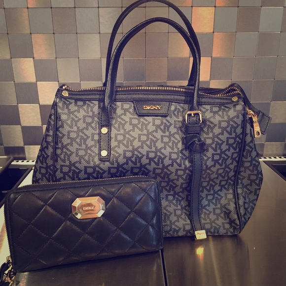 Dkny purse and wallet.