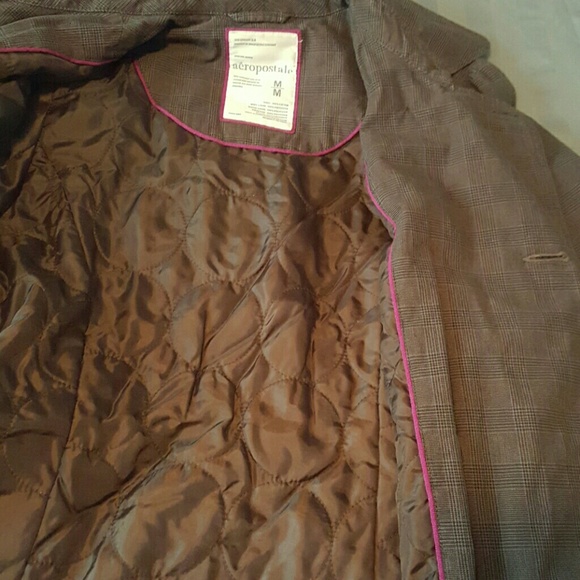 Coat - Picture 3 of 3