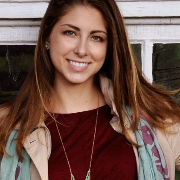 Meet your Posher, Steph