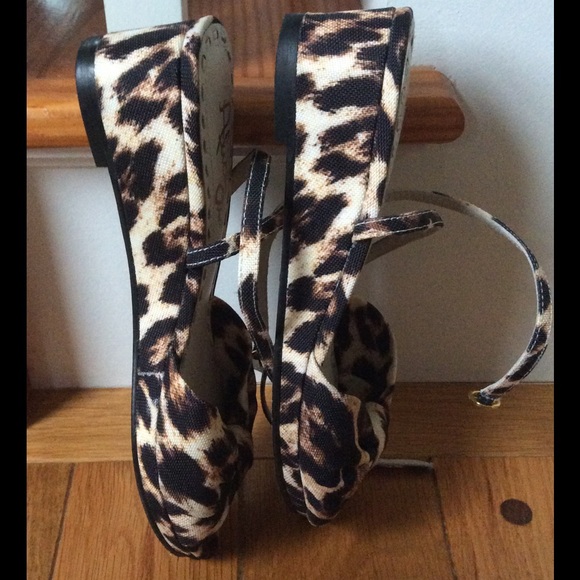 Alice & Olivia Animal Print Wedges - Picture 4 of 4